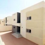 معلم دهانات وديكورات ، مقاول دهان ترميم وتشطيب مباني، تركيب فوم استيل، ورق جدران، باركية، بديل الخشب والرخام